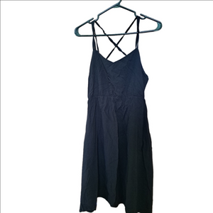 🇨🇦 Louve Black Criss-Cross Back Dress (Size L)